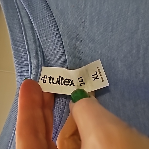 Super soft blue t-shirt XL - Picture 2 of 3